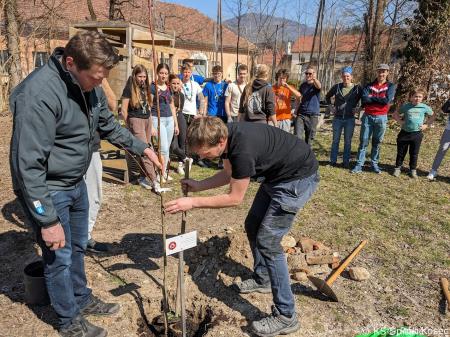 V soboto, 18. marca 2023, so se odvijale spomladanske čistilne akcije Mladinski svet Kamnik(9)